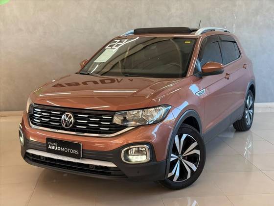 VOLKSWAGEN T-CROSS 1.4 250 TSI TOTAL FLEX HIGHLINE AUTOMÁTICO VOLKSWAGEN T-CROSS 1.4 250 TSI TOTAL FLEX HIGHLINE AUTOMÁTICO